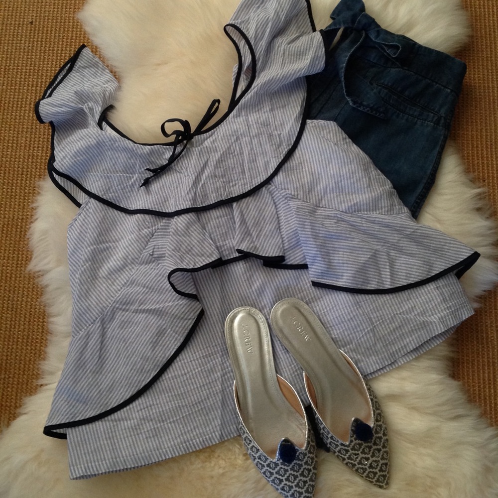 NWT -JCREW RUFFLE TOP - Picture 5 of 6